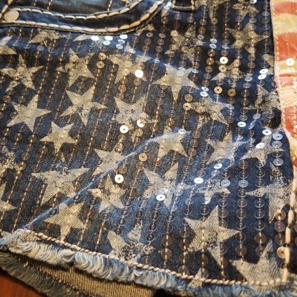Knox Rose red white blue 4th July shorts multi - Picture 3 of 8